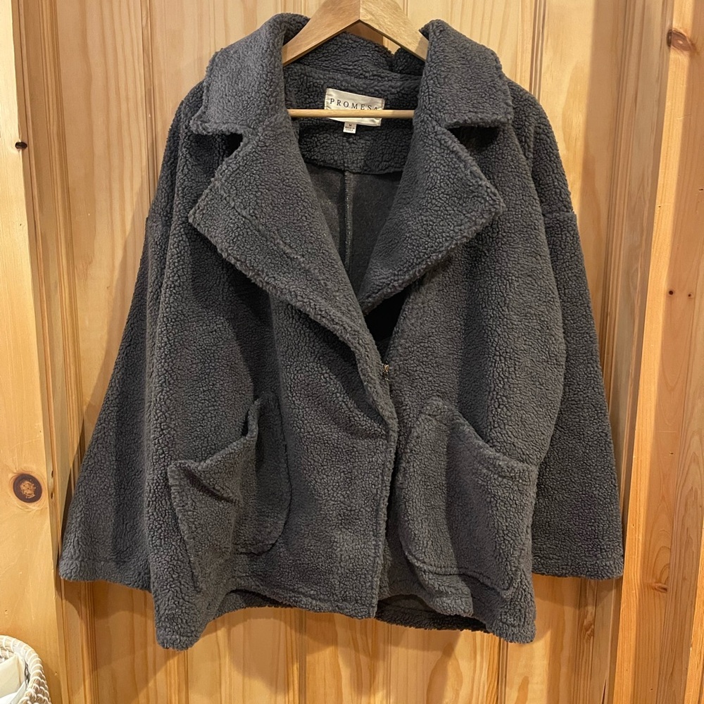 Promesa Gray Teddy Jacket with Relaxed Fit and Notched Lapel